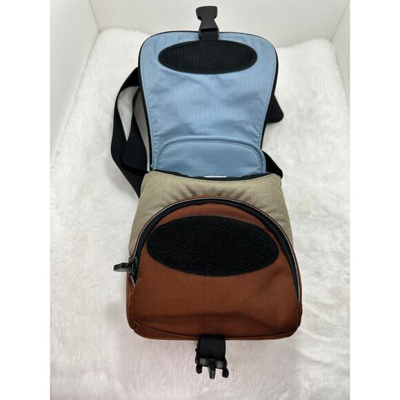 Crumpler Camera Shoulder Bag Brown Camera Accessories - Picture 6 of 12